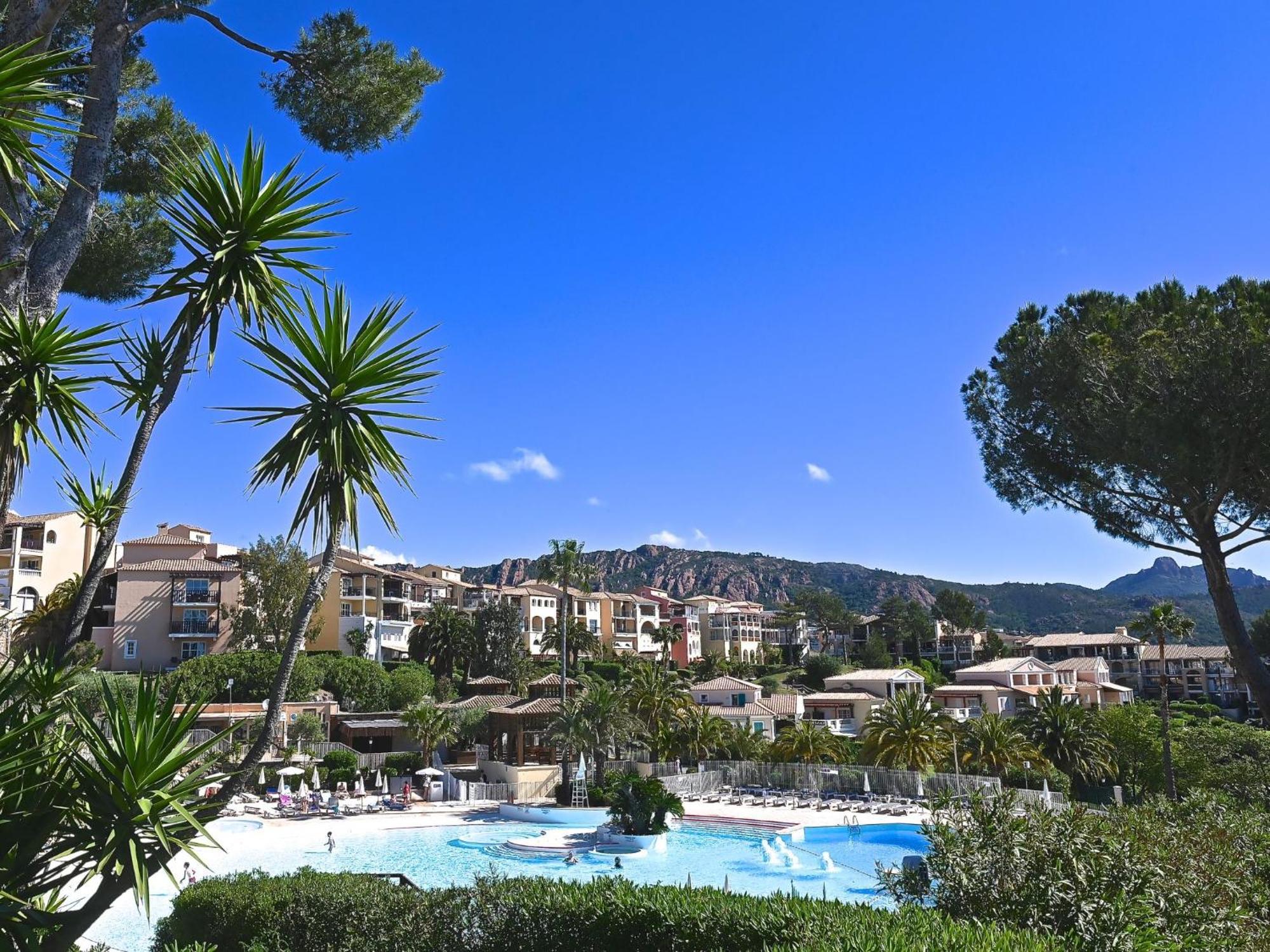 Studio Village Cap Esterel - Le Village-72 By Interhome Saint-Raphaël Exterior foto