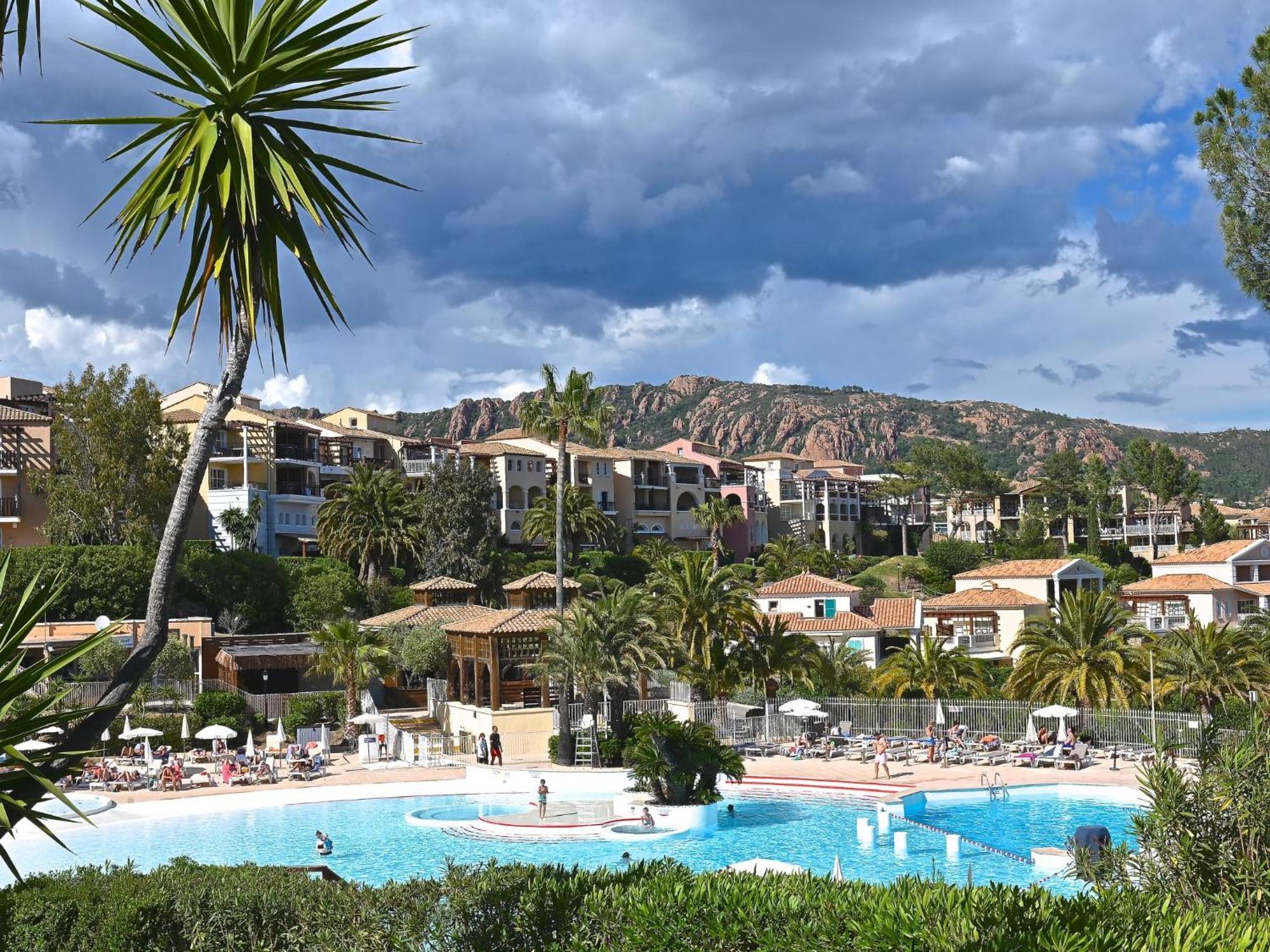 Studio Village Cap Esterel - Le Village-72 By Interhome Saint-Raphaël Exterior foto